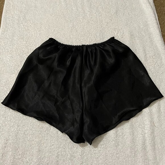 Pants - Black Shorts